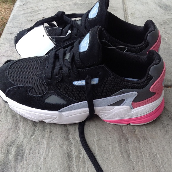 adidas falcon pale pink